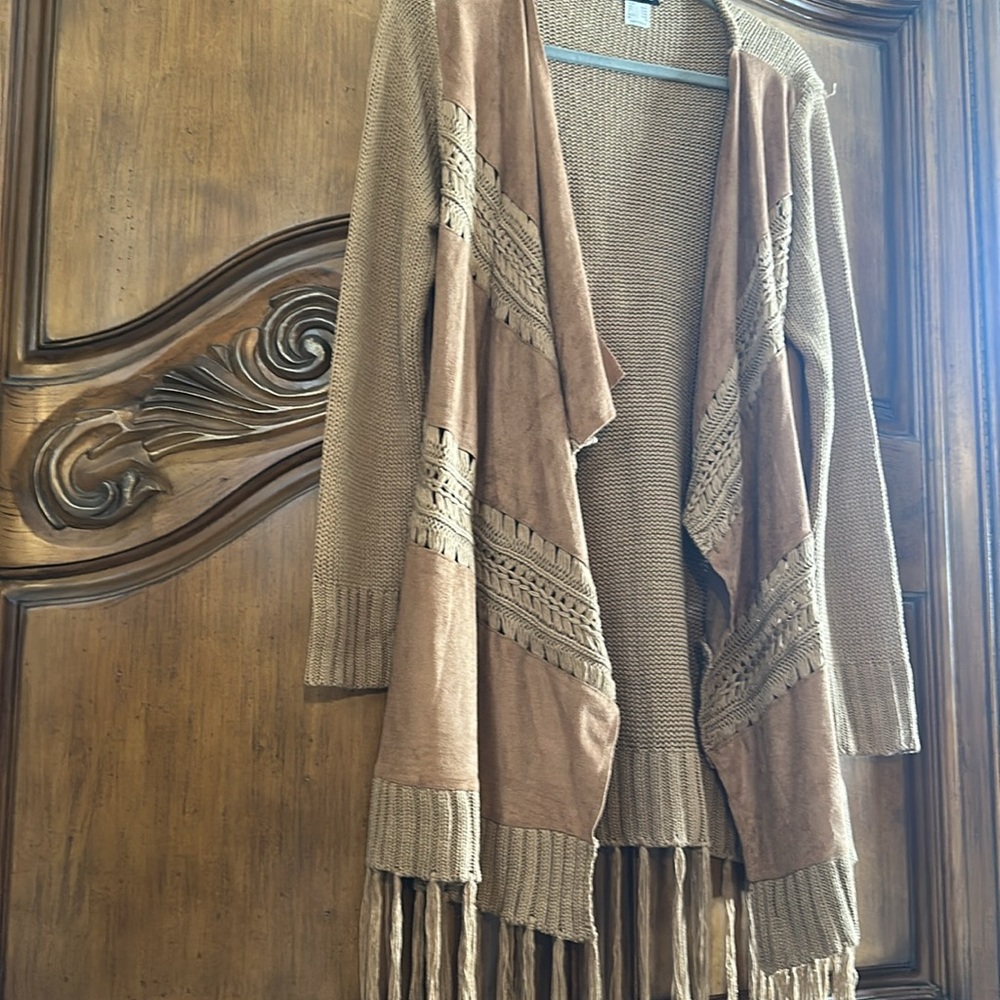 NEW Venus Trending Faux Suede Crochet Fringed Brown Women's Cardigan Sweater M - Picture 13 of 13